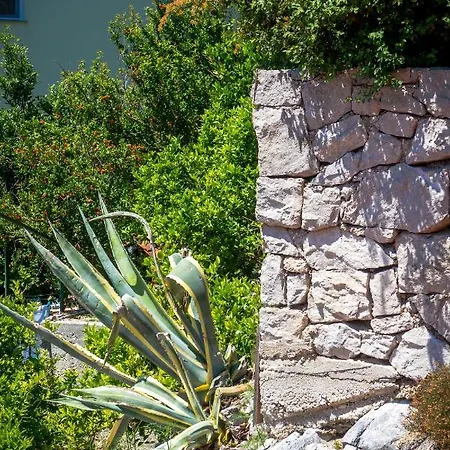 Pensionat Apartments&rooms By The Sea Brela, Makarska - 13118 Brela