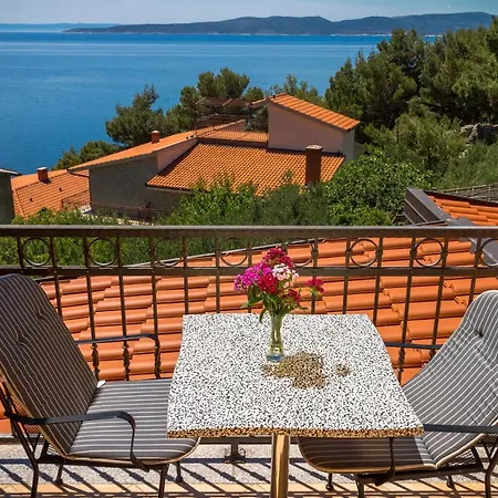 Apartments&rooms By The Sea Brela, Makarska - 13118 3*