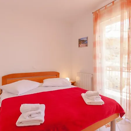 Apartments&rooms By The Sea Brela, Makarska - 13118 Pensionat Brela