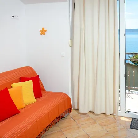 Pensionat Apartments&rooms By The Sea Brela, Makarska - 13118 3*