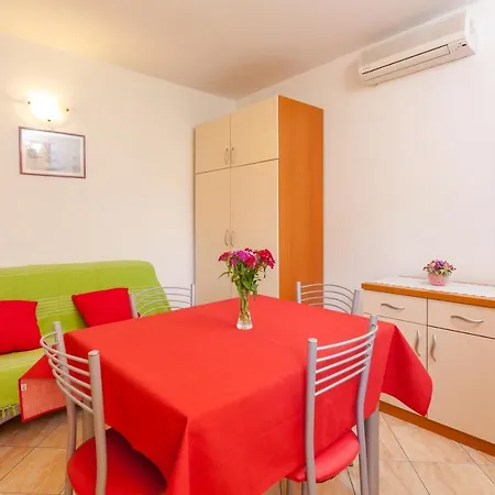And By The Sea Brela, Makarska - 13118 Guest house 3*